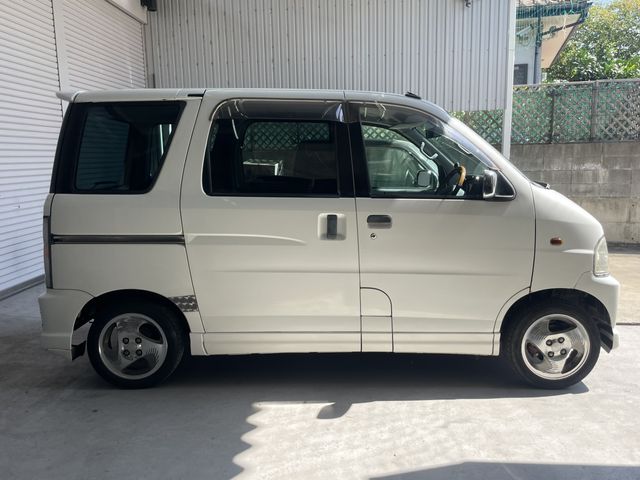 DAIHATSU ATRAI wagon 2001