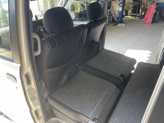 DAIHATSU ATRAI wagon 2001