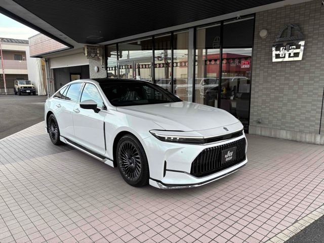 TOYOTA CROWN sedan hybrid 2024