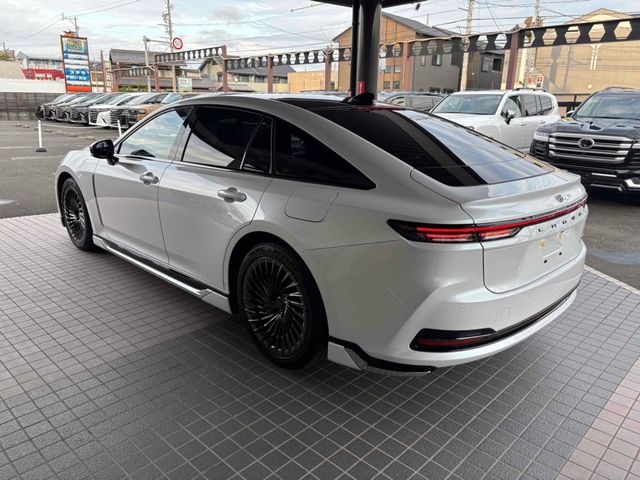 TOYOTA CROWN sedan hybrid 2024