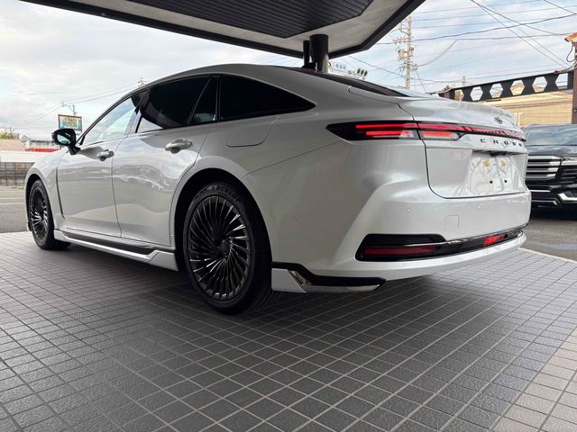 TOYOTA CROWN sedan hybrid 2024