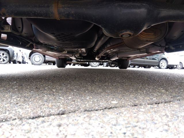 DAIHATSU TANTO 4WD 2020