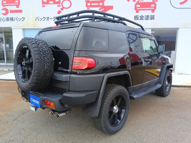TOYOTA FJ CRUISER 4WD 2012