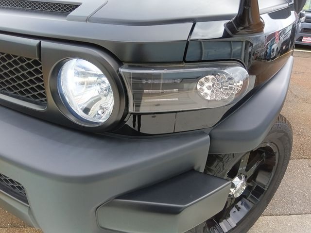 TOYOTA FJ CRUISER 4WD 2012