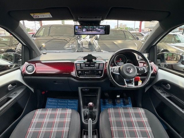 VOLKSWAGEN VOLKSWAGEN up! 2018