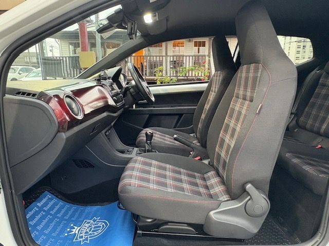 VOLKSWAGEN VOLKSWAGEN up! 2018