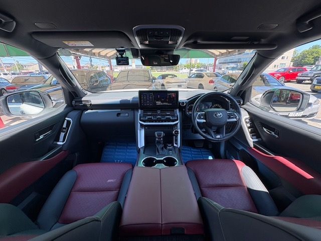 TOYOTA LANDCRUISER wagon 2024