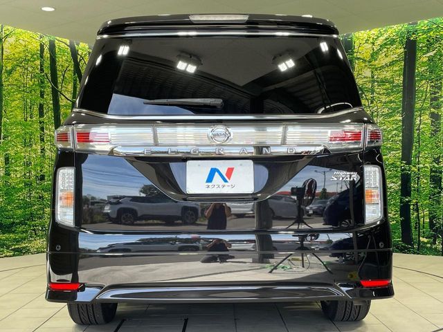 NISSAN ELGRAND 2014