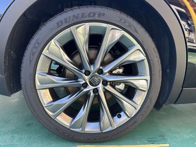 TOYOTA CROWN CROSSOVER 2024