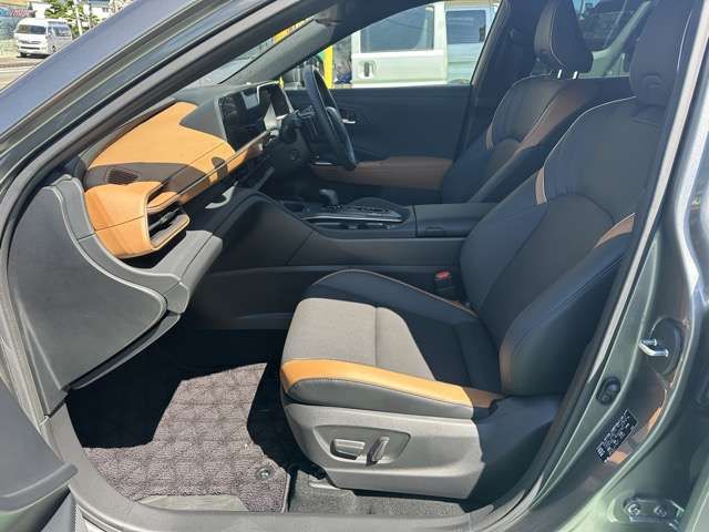 TOYOTA CROWN CROSSOVER 2023