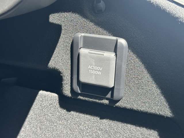 TOYOTA CROWN CROSSOVER 2023