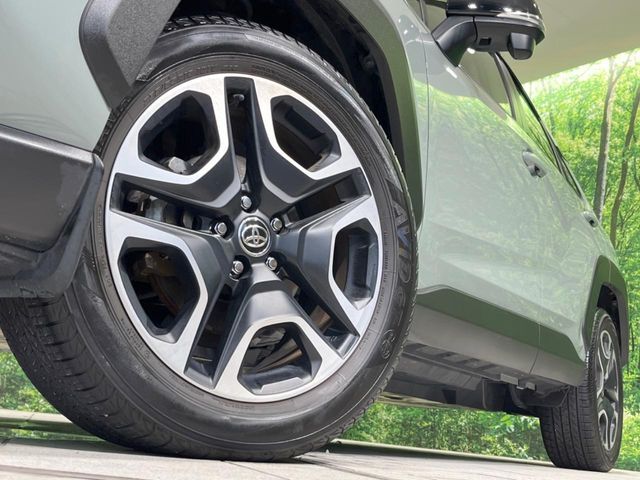 TOYOTA RAV4 4WD 2020