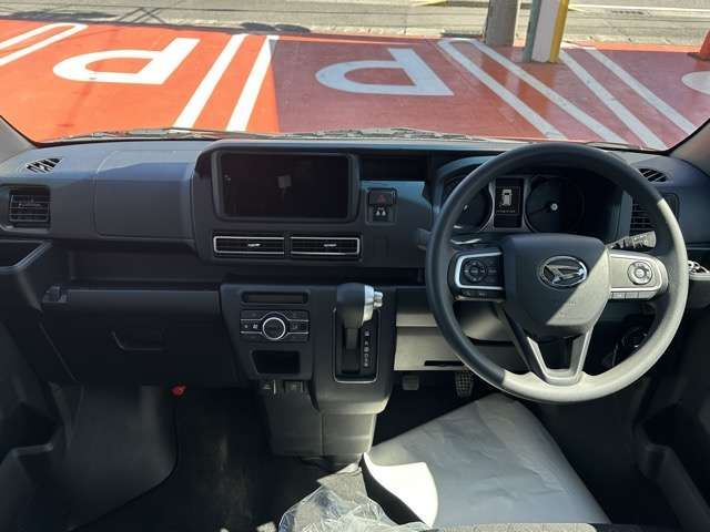 DAIHATSU ATRAI van 2023