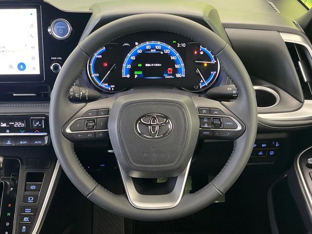 TOYOTA VOXY HYBRID 2023