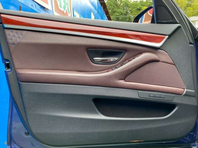 ALPINA ALPINA B5 Limousine 2012