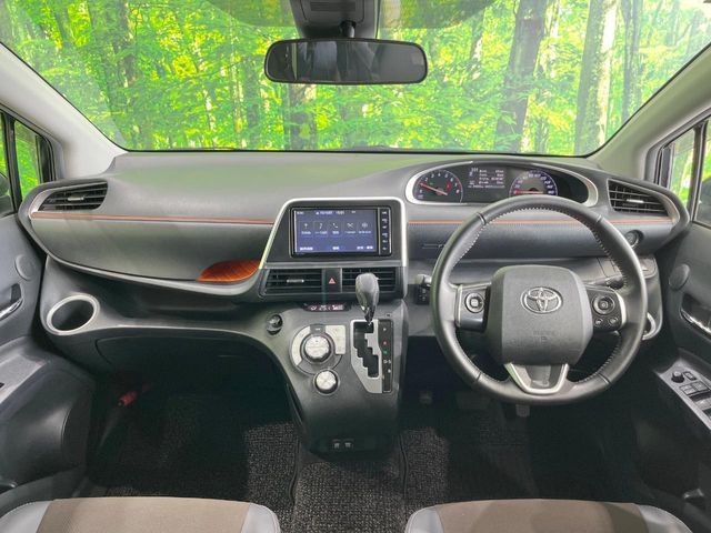 TOYOTA SIENTA 2018