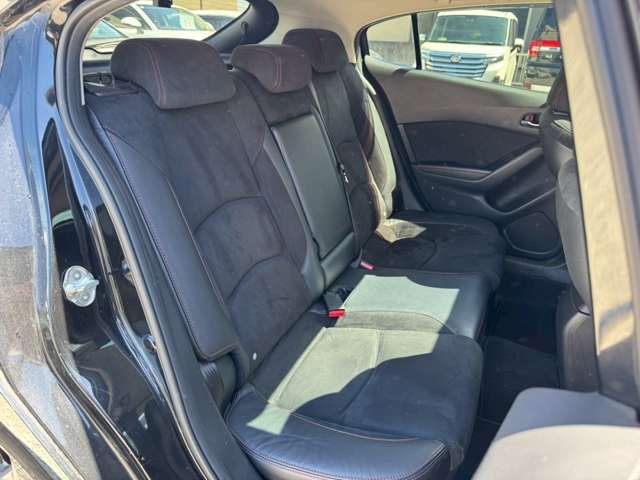 MAZDA AXELA SPORTS 2014