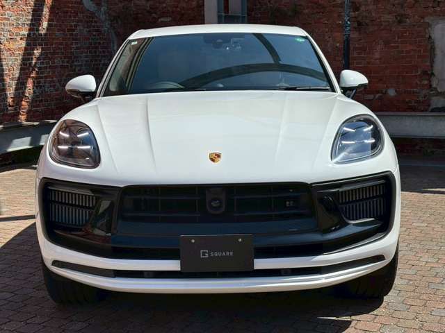 PORSCHE PORSCHE Macan 2024