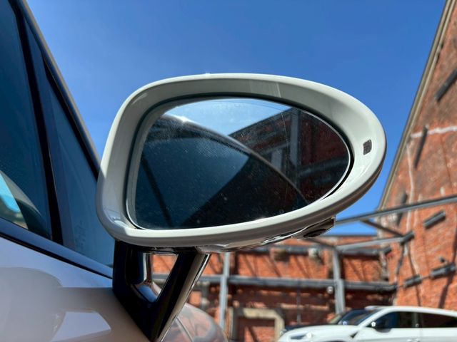 PORSCHE PORSCHE Macan 2024