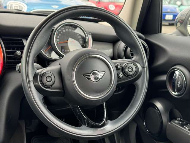 BMW MINI COOPER D 5DOOR 2019