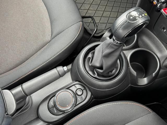 BMW MINI COOPER D 5DOOR 2019