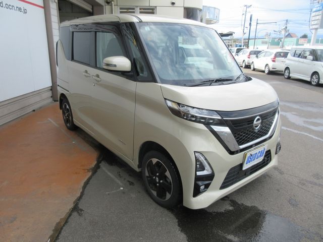 NISSAN ROOX 4WD 2021