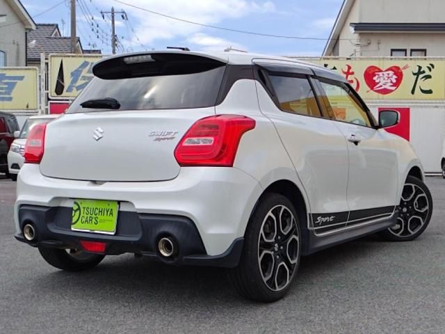 SUZUKI SWIFT 2019