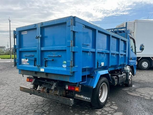 MITSUBISHI CANTER 2013