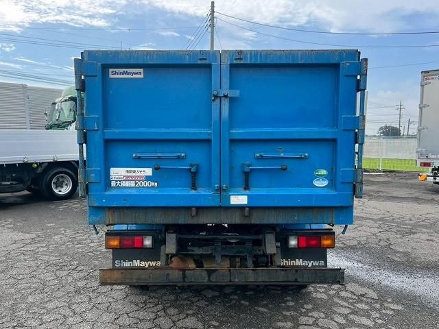 MITSUBISHI CANTER 2013