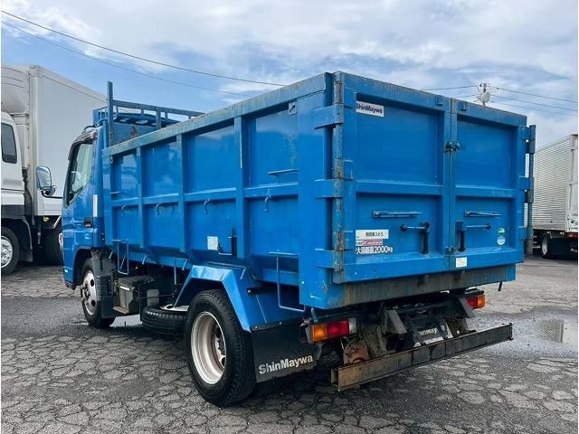 MITSUBISHI CANTER 2013