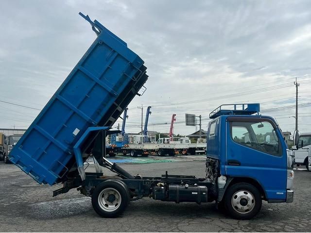 MITSUBISHI CANTER 2013