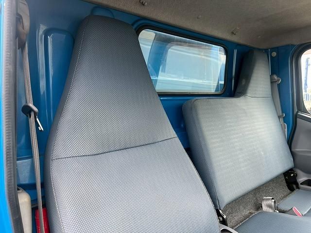 MITSUBISHI CANTER 2013