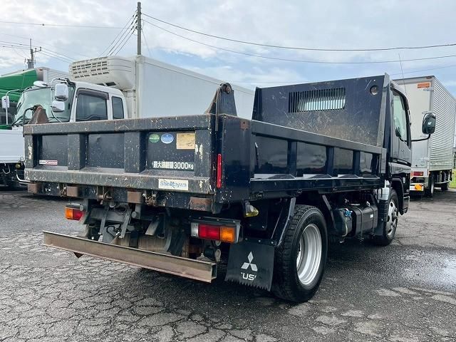 MITSUBISHI CANTER 2016