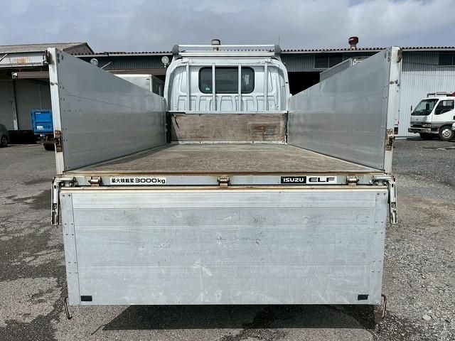 ISUZU ELF 2008