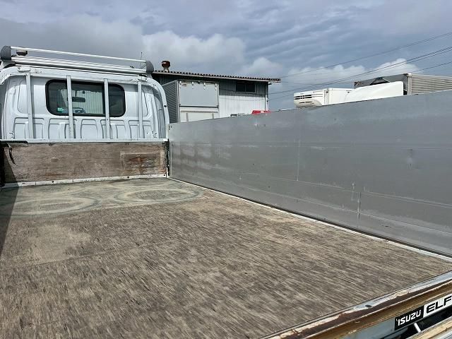 ISUZU ELF 2008