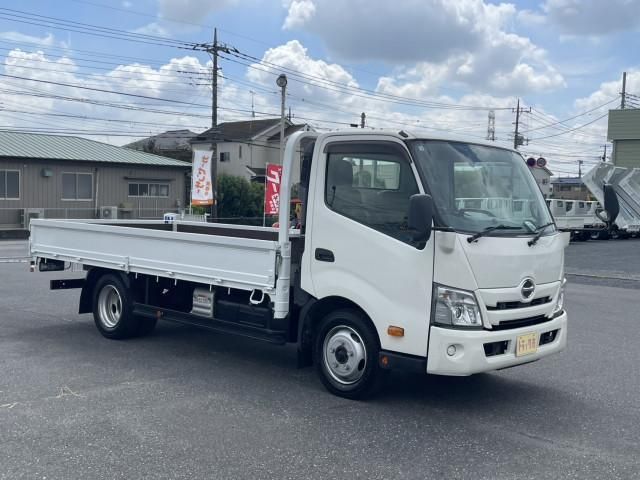 HINO DUTRO 2020