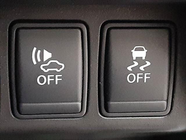 NISSAN X-TRAIL HYBRID 2WD 2015