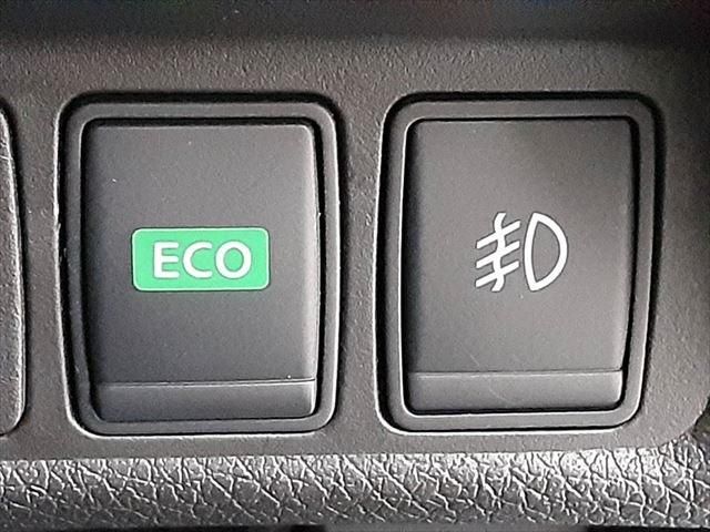 NISSAN X-TRAIL HYBRID 2WD 2015