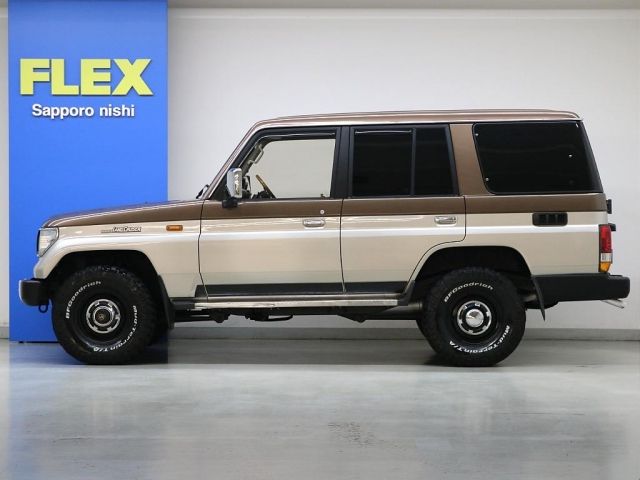 TOYOTA LANDCRUISER PRADO 1990