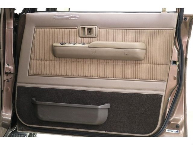 TOYOTA LANDCRUISER PRADO 1990