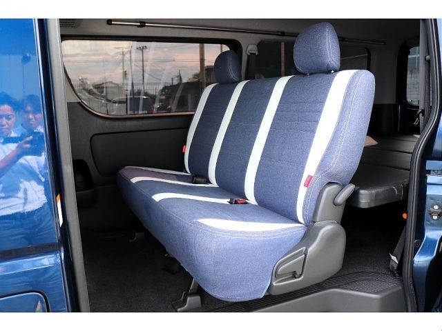 TOYOTA HIACE van 2WD 2017