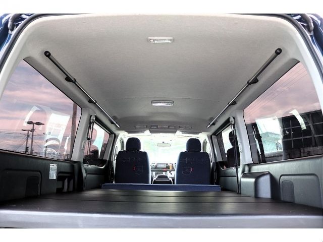 TOYOTA HIACE van 2WD 2017