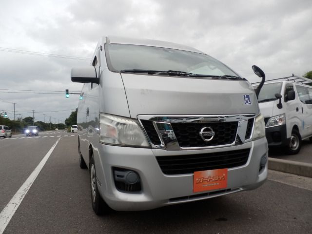 NISSAN NV350 CARAVAN 4WD 2014