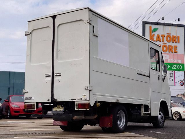 TOYOTA QUICK DELIVERY 1995