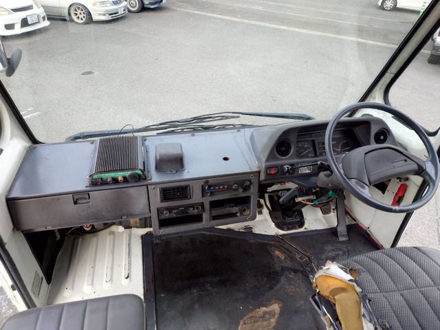 TOYOTA QUICK DELIVERY 1995