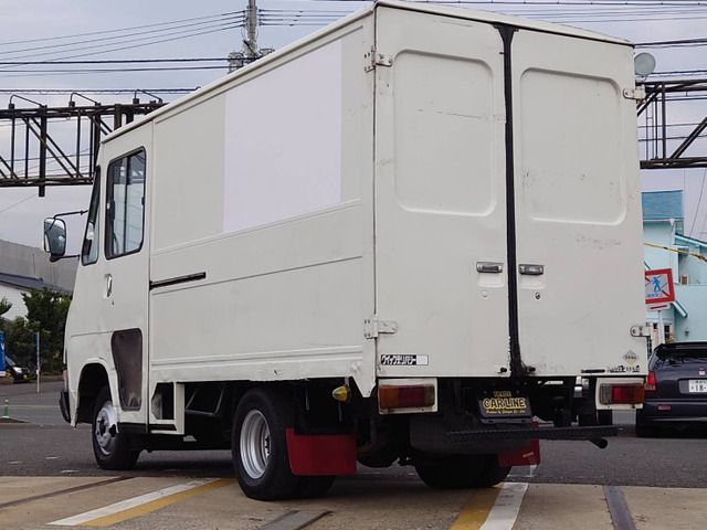 TOYOTA QUICK DELIVERY 1995