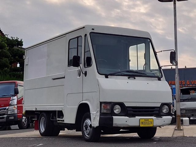 TOYOTA QUICK DELIVERY 1995