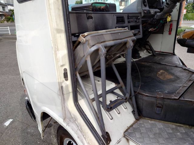 TOYOTA QUICK DELIVERY 1995