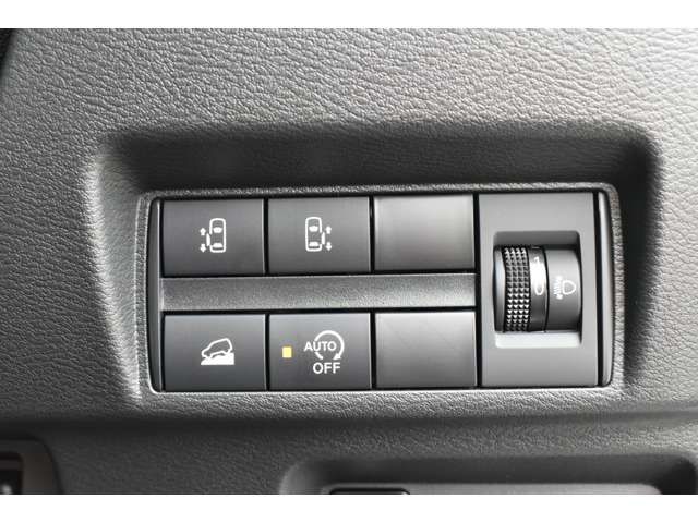 MITSUBISHI DELICA MINI 2025