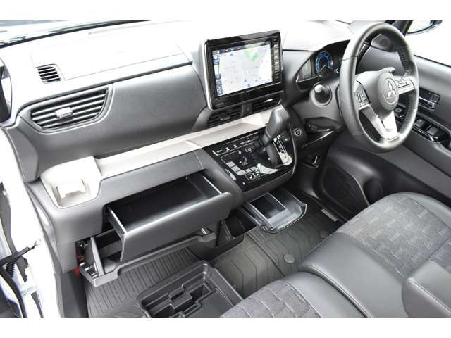 MITSUBISHI DELICA MINI 2025